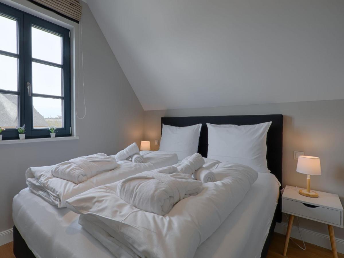 Reetland Am Meer - Premium Reetdachvilla Mit 3 Schlafzimmern, Sauna Und Kamin F27 Dranske Extérieur photo