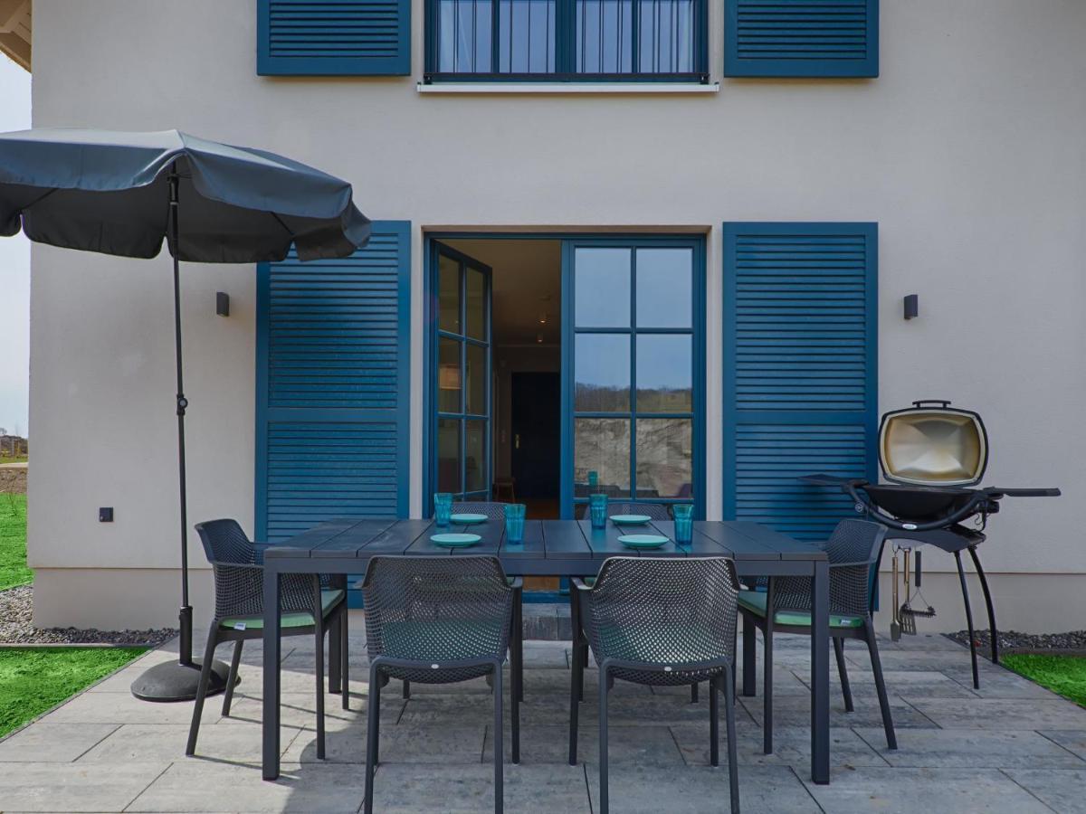 Reetland Am Meer - Premium Reetdachvilla Mit 3 Schlafzimmern, Sauna Und Kamin F27 Dranske Extérieur photo